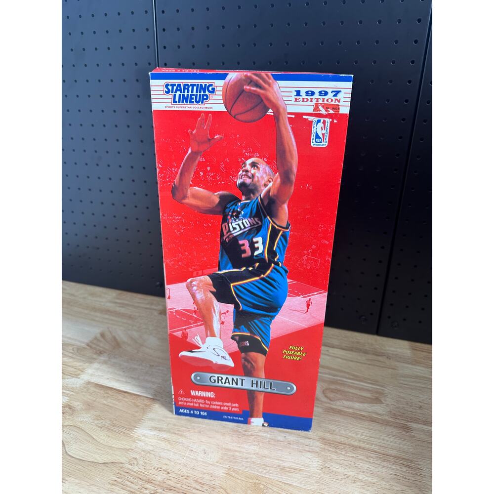 1997 Edition GRANT HILL Starting Lineup 12" Poseable Figure Pistons NBA